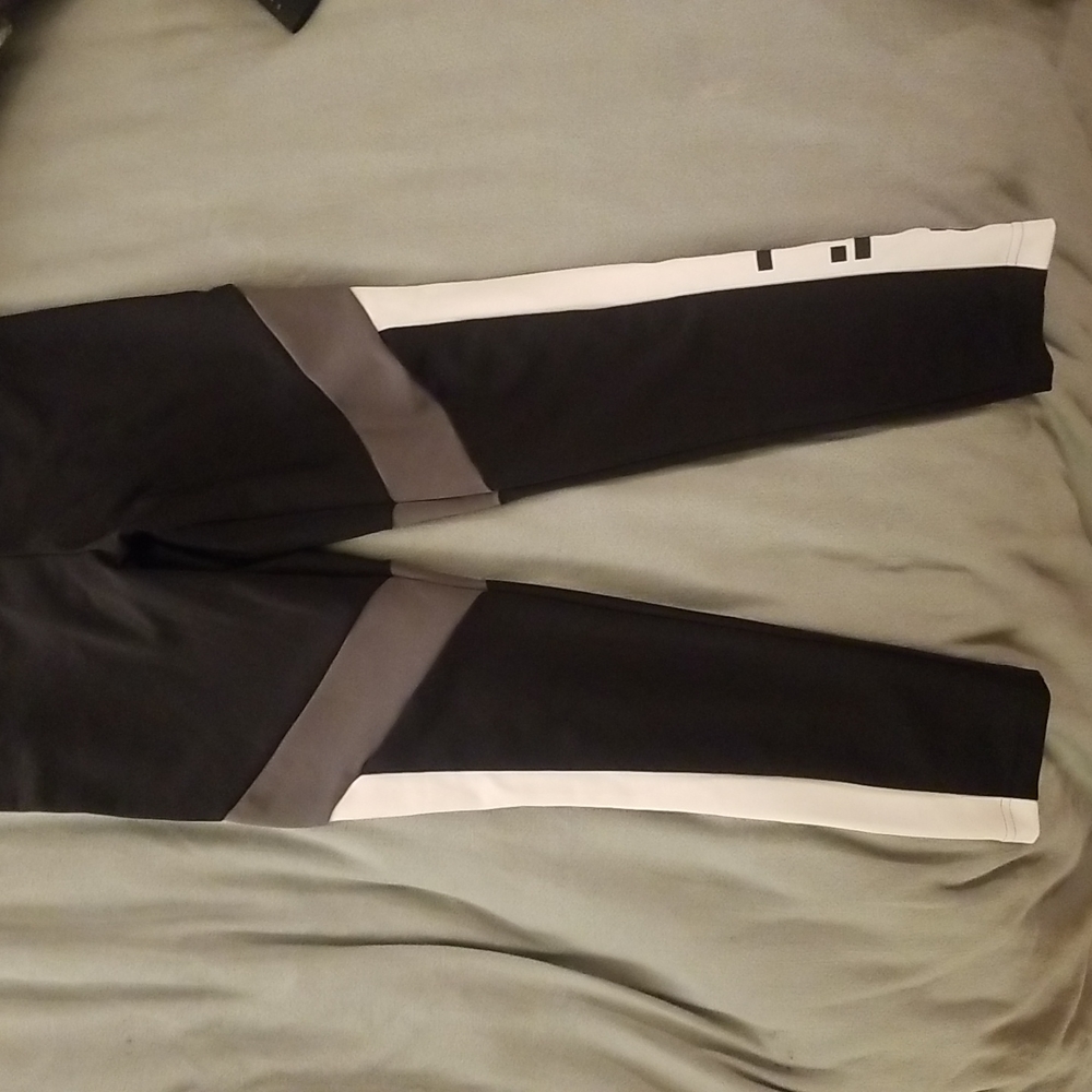 Medium Adidas leggings